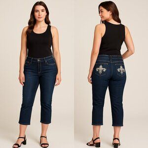 TRU LUXE✨ Women’s Mid-Rise Embellished Capri Jeans 💎🌟👡 Size 8
